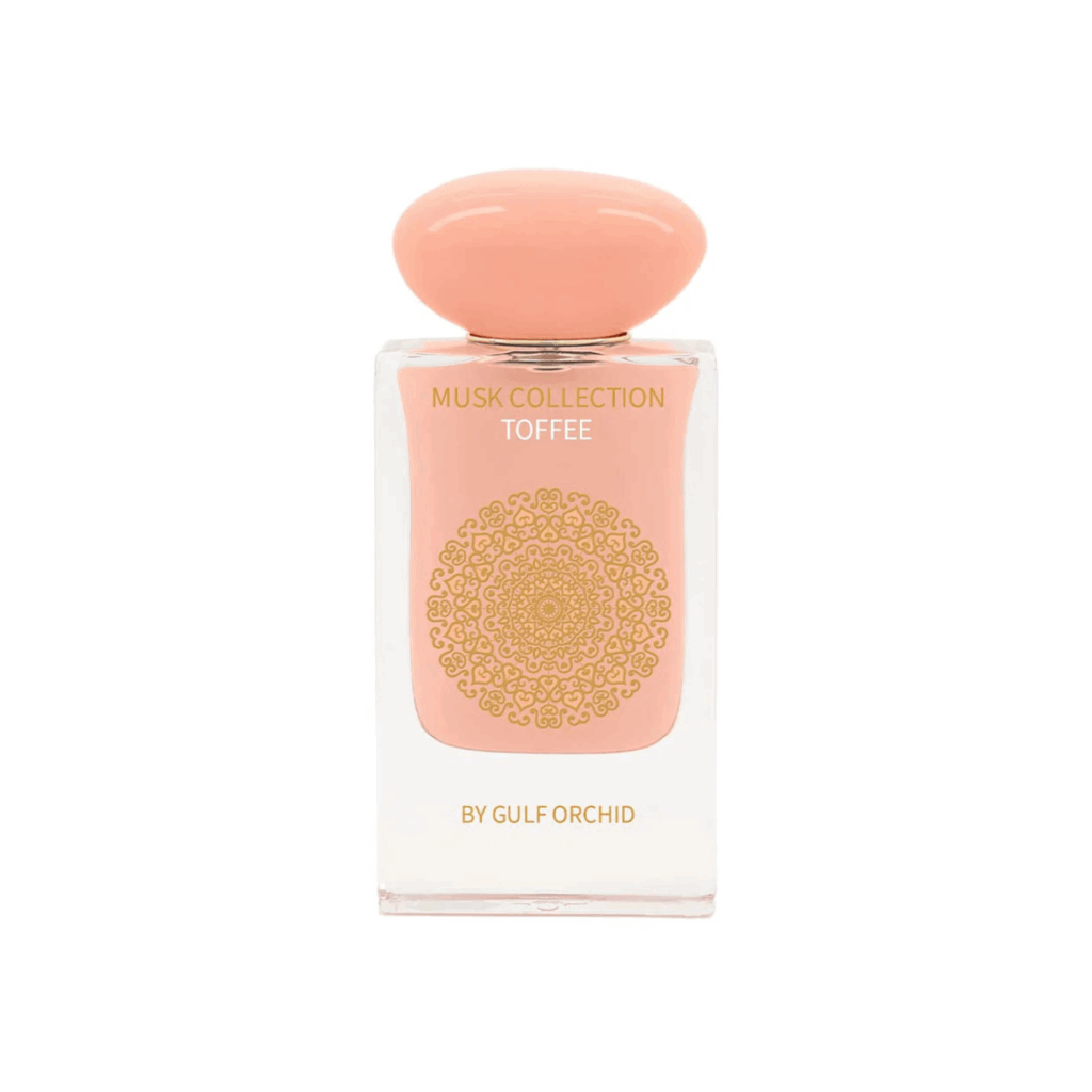 Musk Tahara Toffee Eau de Parfum 60 ml by Gulf Orchid A cosy gourmand musk with chocolate, caramel and vanilla accords Wrap yourself in pure indulgence with Musk Tahara Toffee by Gulf Orchid — a unisex gourmand fragrance that feels like comfort in a bottle. This 60 ml Eau de Parfum melds soft chocolate, creamy caramel and milky vanilla into a buttery‑rich aroma, finished with a subtle floral hint and warm musk for depth and elegance. Perfect for crisp mornings, quiet evenings in or whenever you crave a sweet boost of confidence and warmth. Fragrance Notes Top: Chocolate · Fruity Accords · Lactonic (Milky Notes) Heart: Rose · Milk · Caramel Base: Musk · Vanilla · Ambery Why You’ll Love Musk Tahara Toffee Unisex Sweet Perfume – Rich and creamy, balanced by a soft floral heart. Ideal for Cosy Days or Evenings – Feels like being wrapped in the softest blanket. Long‑Lasting Sillage – The Eau de Parfum concentration lingers beautifully. Versatile Wear – Perfect on its own or layered with other scents. Elegant Gift‑Ready Packaging – A neat 60 ml size, ideal for travel or gifting. A Fragrance That Feels Like Home Musk Tahara Toffee is more than just a scent – it’s an experience of warmth, comfort and sweet luxury. From its milky‑chocolate opening to the velvety vanilla finish, this perfume is irresistibly inviting and wonderfully wearable. Grab your bottle today and discover the cosy charm of Musk Tahara Toffee by Gulf Orchid.