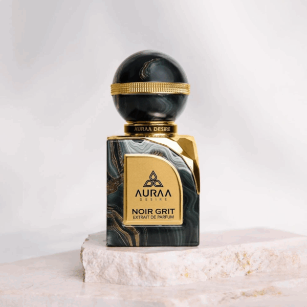 Auraa Desire Noir Grit Extrait De Parfum by Savia Exclusive – Luxurious Unisex Oriental Fragrance with Oud, Patchouli, and Musk – Oud Silk Musk